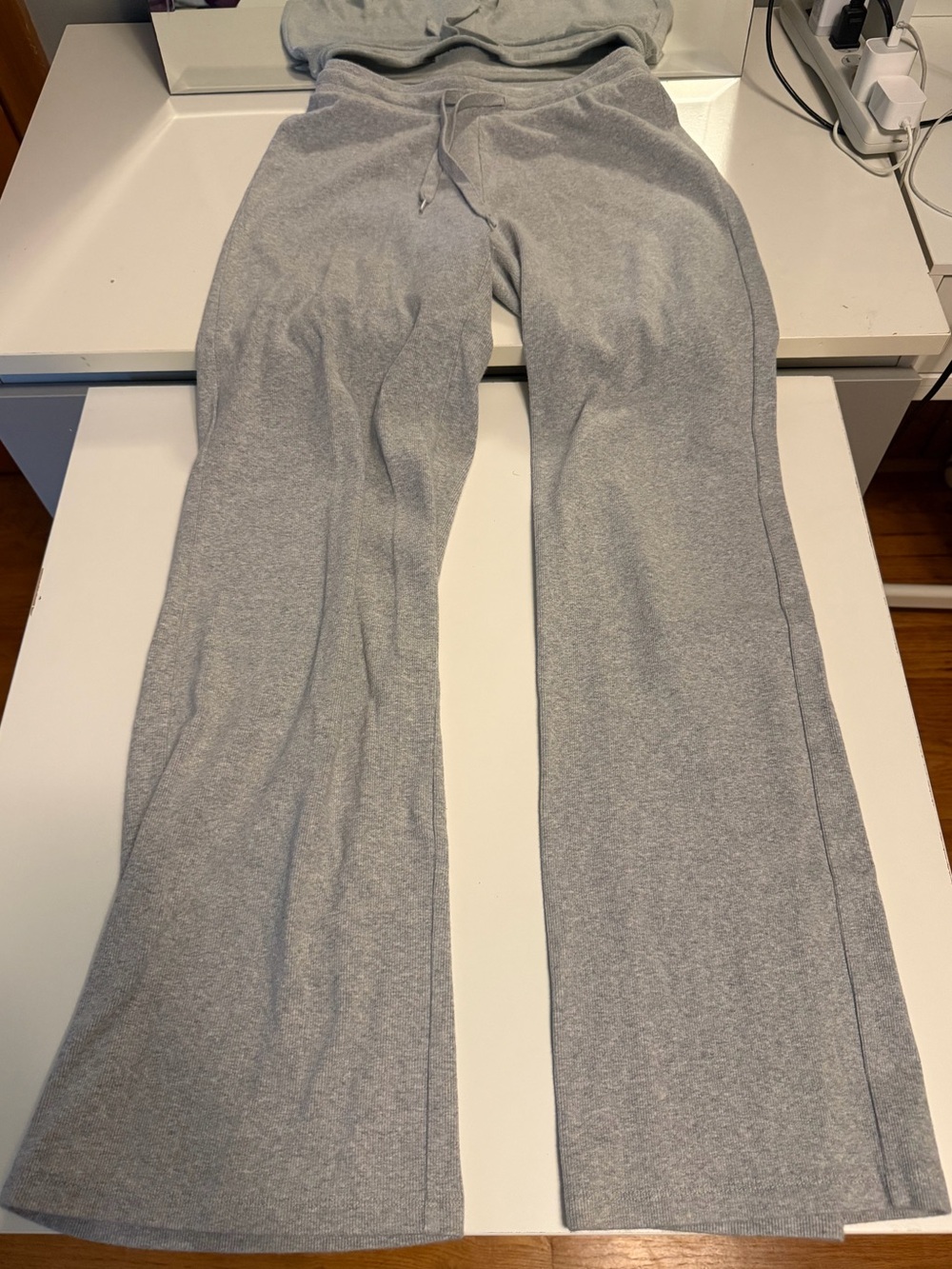 TNA Homestretch Rib Kickback Pants - Picture 4 of 6